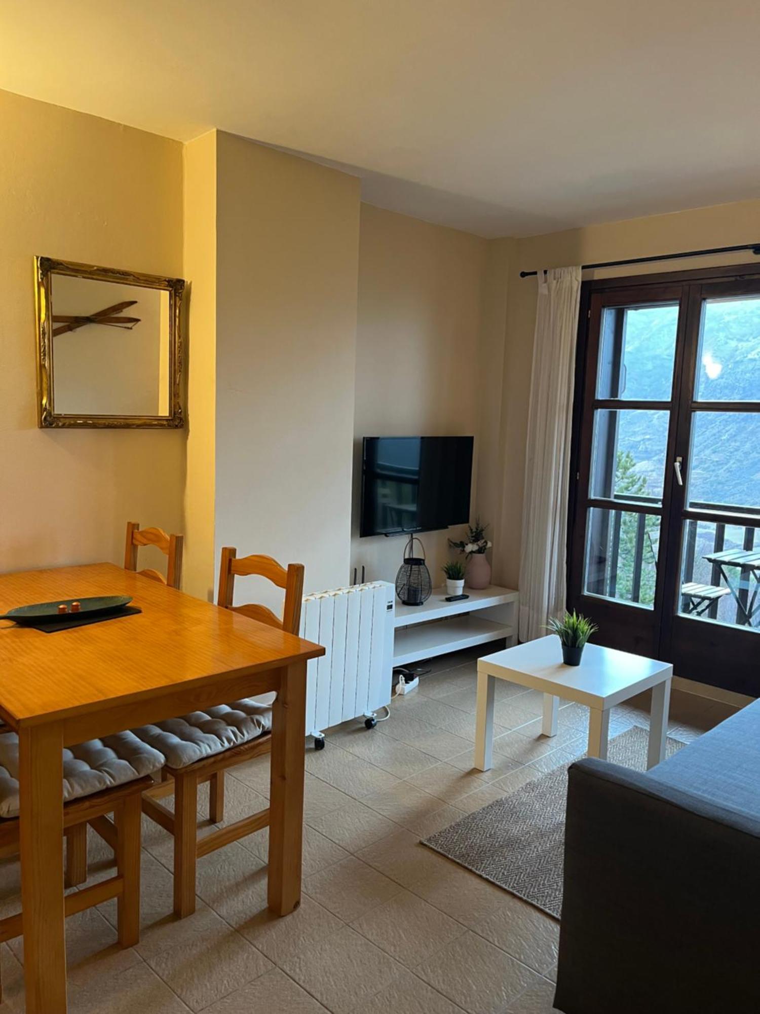 Roxy House - Apartamento A Pie De Pistas De Espot Luaran gambar